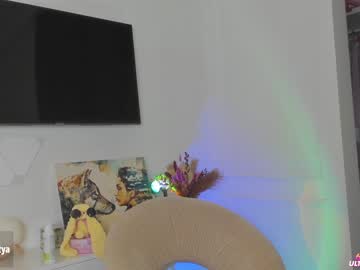 webcam girl sweety_rinushka_ capture image #1734358