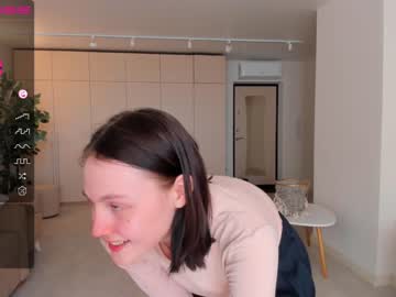 webcam girl megancooks capture image #5454160