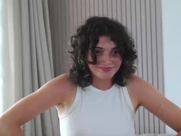 webcam girl you_fell_in_love capture image #5570017