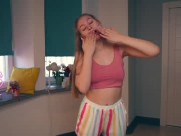 webcam girl aleksa_cutie capture image #1911689