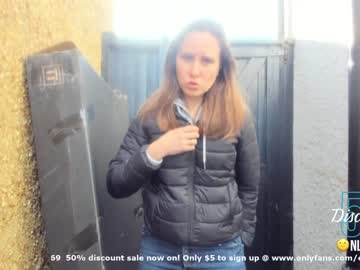webcam girl eatmypie69 capture image #1607593