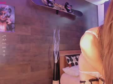 webcam girl yolandabertha capture image #5147307