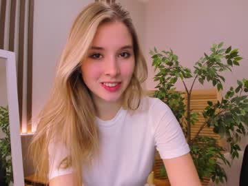 webcam girl milablush capture image #4586612