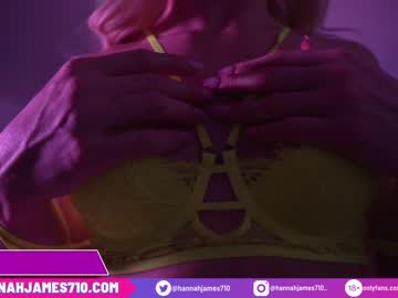 webcam girl hannahjames710 capture image #1803442