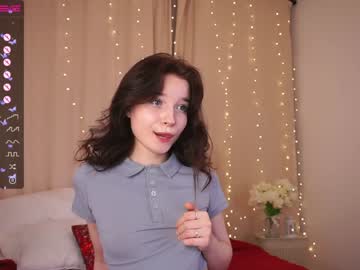 webcam girl zaracutiee capture image #5247048