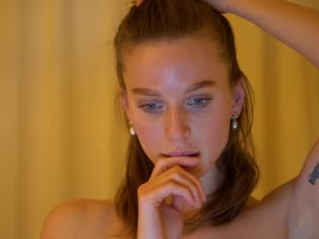 webcam girl ellaa91 capture image #1446382