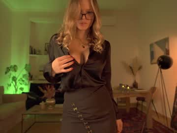 webcam girl thelawofattraction capture image #768630