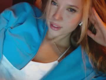 webcam girl bitter_moon capture image #4015156