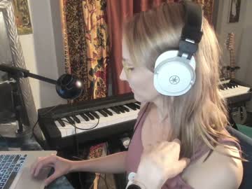 webcam girl kaileeshy capture image #973410