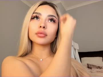 webcam girl bae_suz capture image #747836