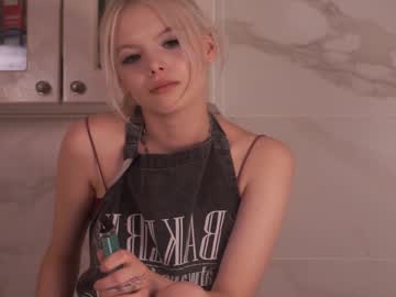 webcam girl hollisfinnell capture image #5576762