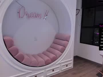 webcam girl ashlyeroberts1 capture image #1649834