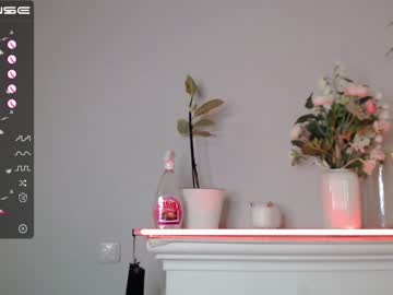 webcam girl small_blondee capture image #3925044