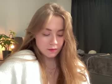 webcam girl strawberryjamx capture image #4194914