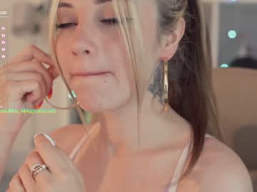 webcam girl mia_milagros capture image #3030609