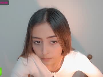webcam girl gummy_bear7 capture image #355710