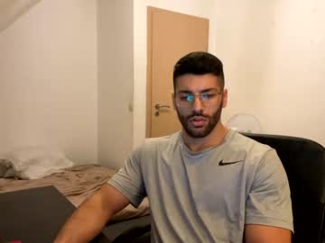 webcam man rogan1604 capture image #1303528