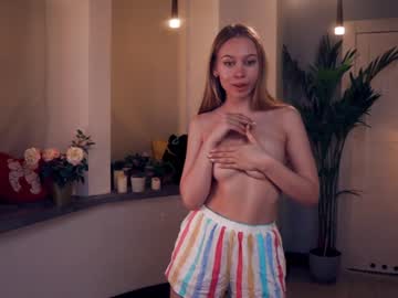 webcam girl aleksa_cutie capture image #2616311