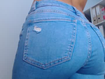 webcam girl eat_mee_out capture image #3792297
