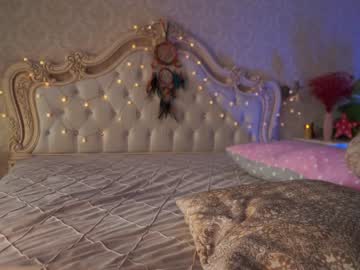 webcam girl pussy__money__weed capture image #3196215