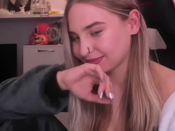 webcam girl sweetmila1 capture image #4635671