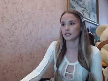 webcam girl ariana_777 capture image #2431960