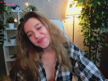 webcam girl naomi_loves capture image #1696008