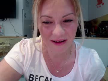webcam girl kiradivine capture image #2883866