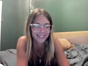 webcam girl oliviahansleyy capture image #5548829