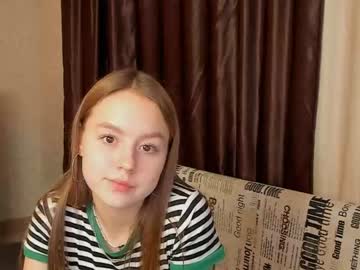 webcam girl charlenemine capture image #4569281