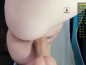 webcam girl _witch__ capture image #1014868