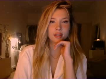 webcam girl bitter_moon capture image #4694568