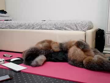 webcam girl carmela_fox capture image #4822753