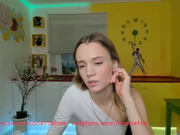webcam girl xoanetta capture image #1826327