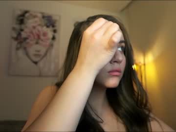 webcam girl lindabluee capture image #360763
