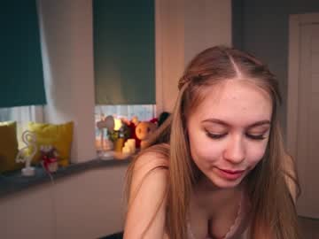 webcam girl aleksa_cutie capture image #1969083