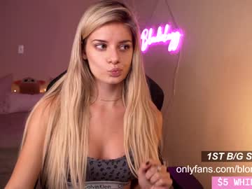 webcam girl blondiekayy capture image #4417159