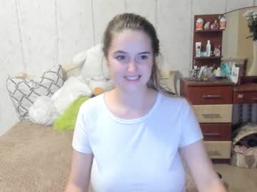 webcam girl emmika_ capture image #3776125
