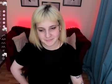 webcam girl yolandi_toit capture image #3114860