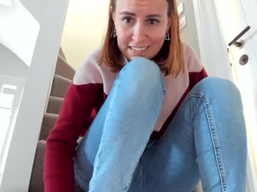 webcam girl eatmypie69 capture image #4499639