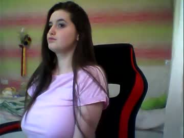 webcam girl emmika_ capture image #2125316