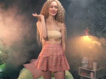 webcam girl lolly_bella_ capture image #831222
