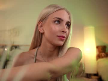 webcam girl artmosphera capture image #2665714