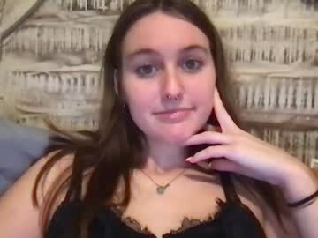 webcam girl tiffanytee2 capture image #4783542