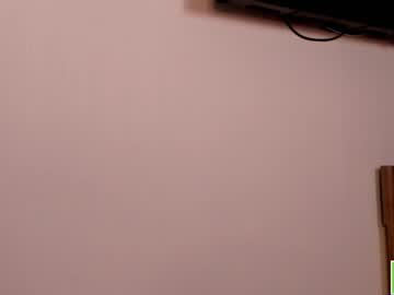 webcam girl amandamedrano capture image #4617892