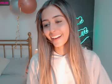 webcam girl gummy_bear7 capture image #1809482