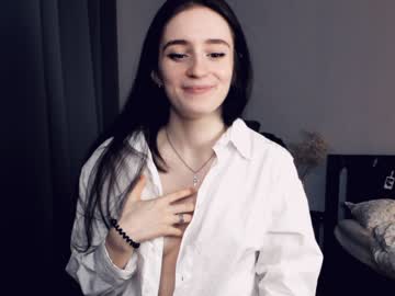 webcam girl lisawoo capture image #1630253
