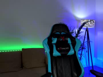 webcam girl naughtyrider69 capture image #2111077