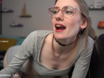 webcam girl emma_ruby capture image #1981387