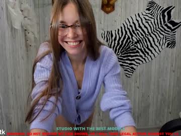 webcam girl shy__mia capture image #858737